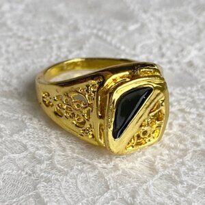 Vintage Unisex Mens Gold Tone Black Enamel Signet Ring Sz 9.5 Y2K Goth Jewelry